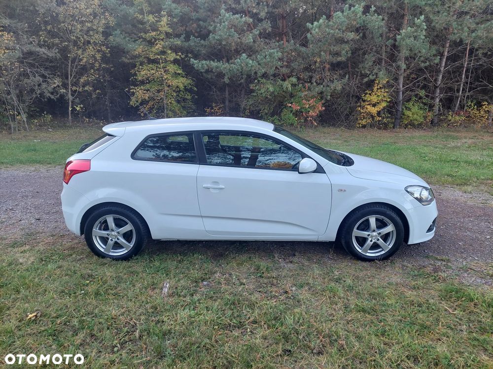 Kia ProCeed 1.4 CVVT Edition 7 - 20