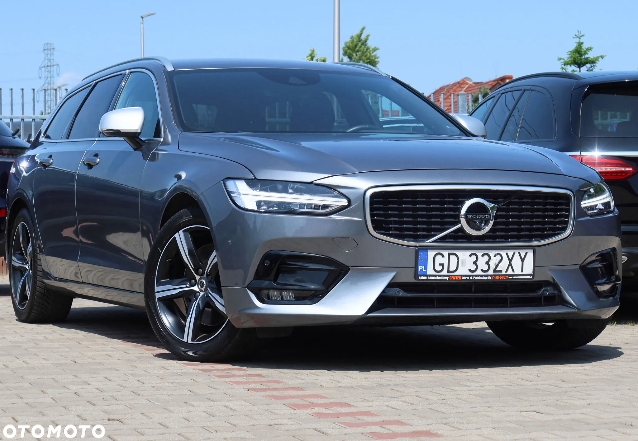 Volvo V90 D5 AWD R-Design - 39