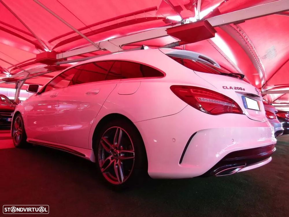 Mercedes-Benz CLA 200 d Shooting Brake AMG Line Aut. - 19