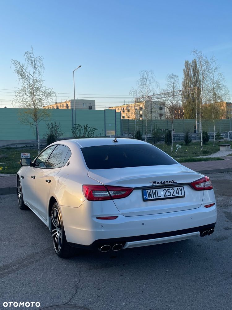 Maserati Quattroporte D - 9