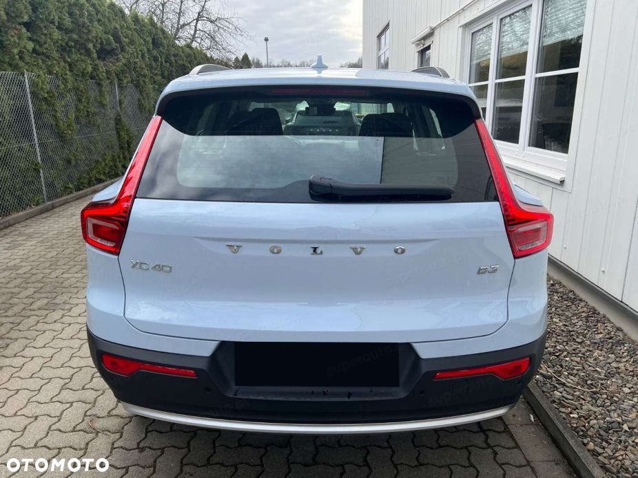 Volvo C40 - 4