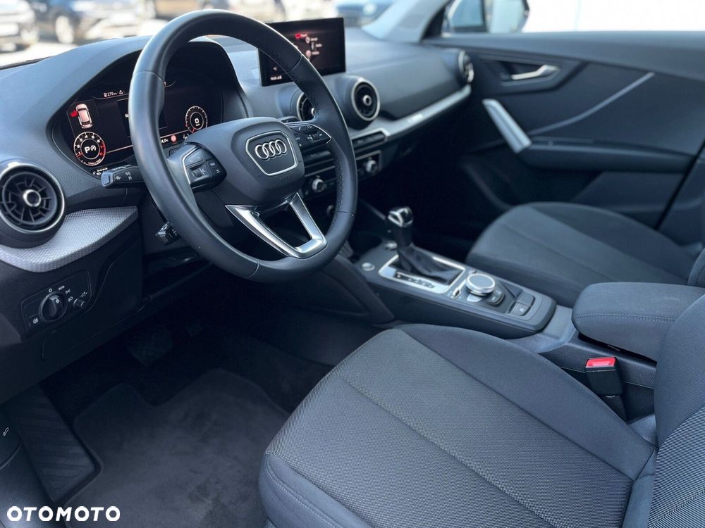 Audi Q2 35 TFSI S tronic - 11