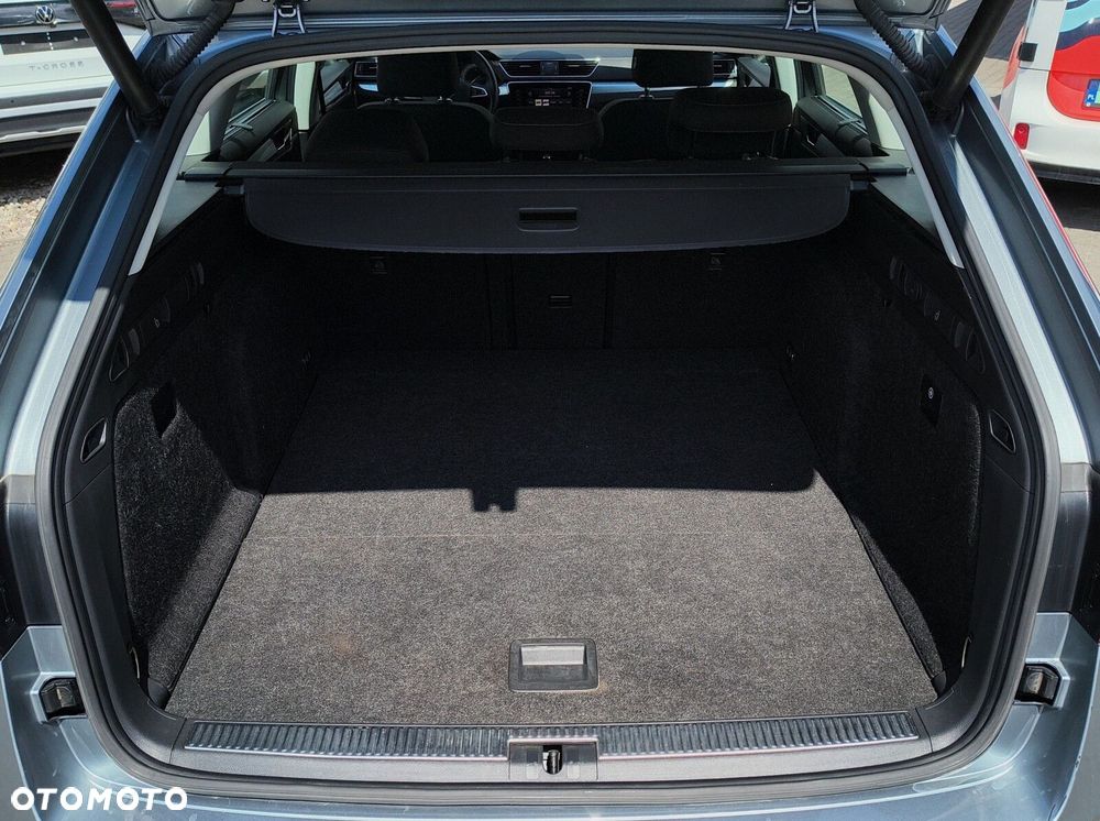 Skoda Superb 2.0 TDI SCR Ambition DSG - 26