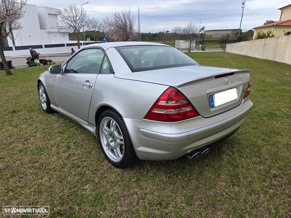 Mercedes-Benz SLK 32 AMG - 13