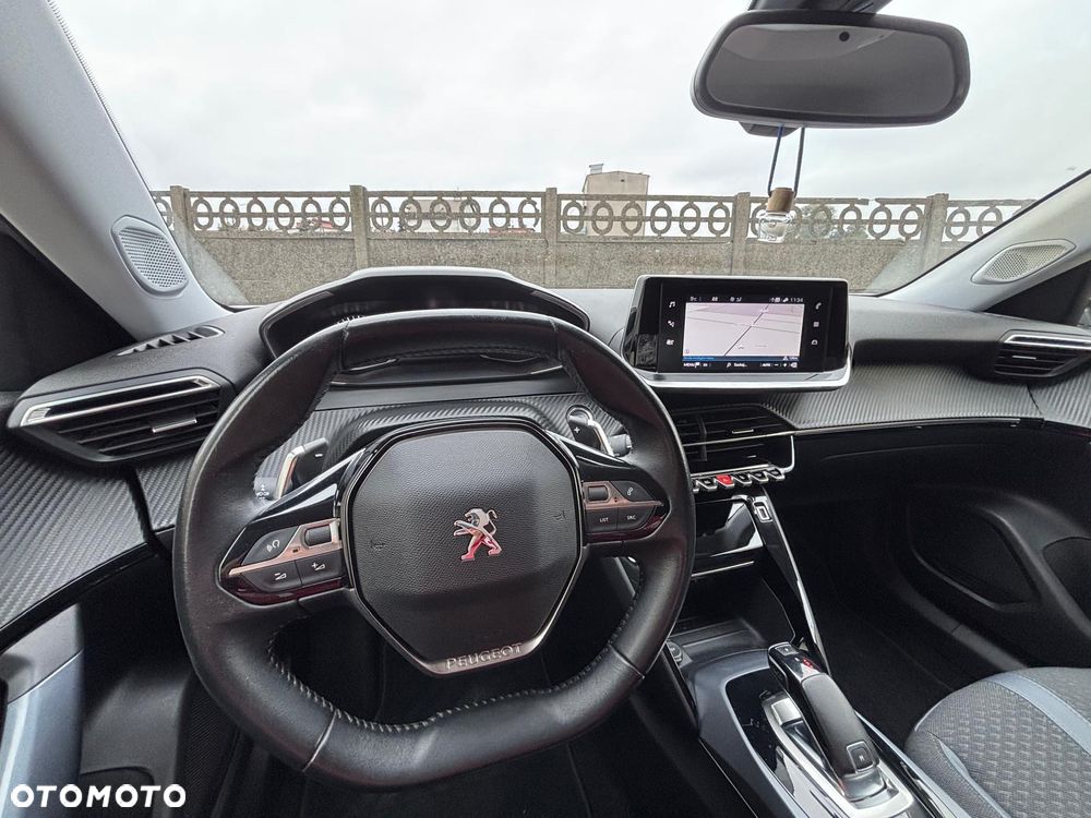 Peugeot 2008 1.5 BlueHDi GT Pack S&S EAT8 - 22