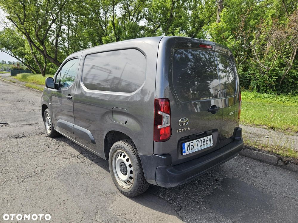Toyota Proace City - 7