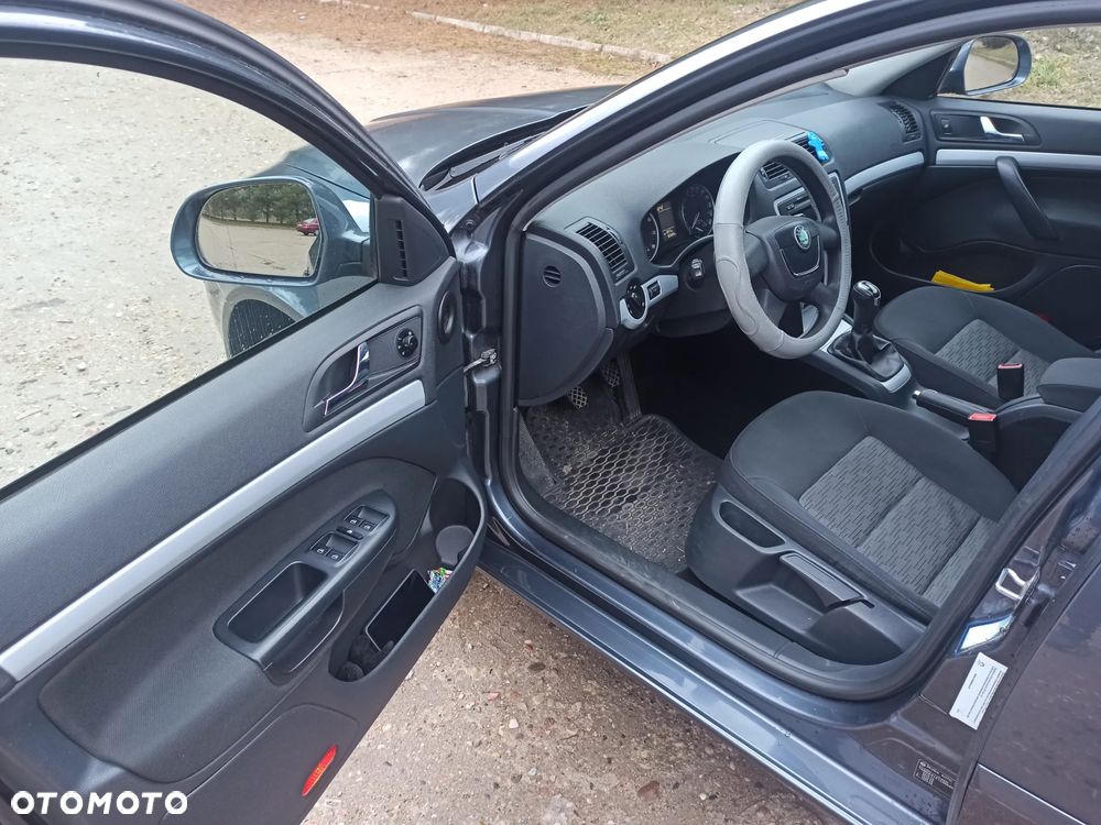 Skoda Octavia 1.8 TSI 4x4 Ambiente - 5