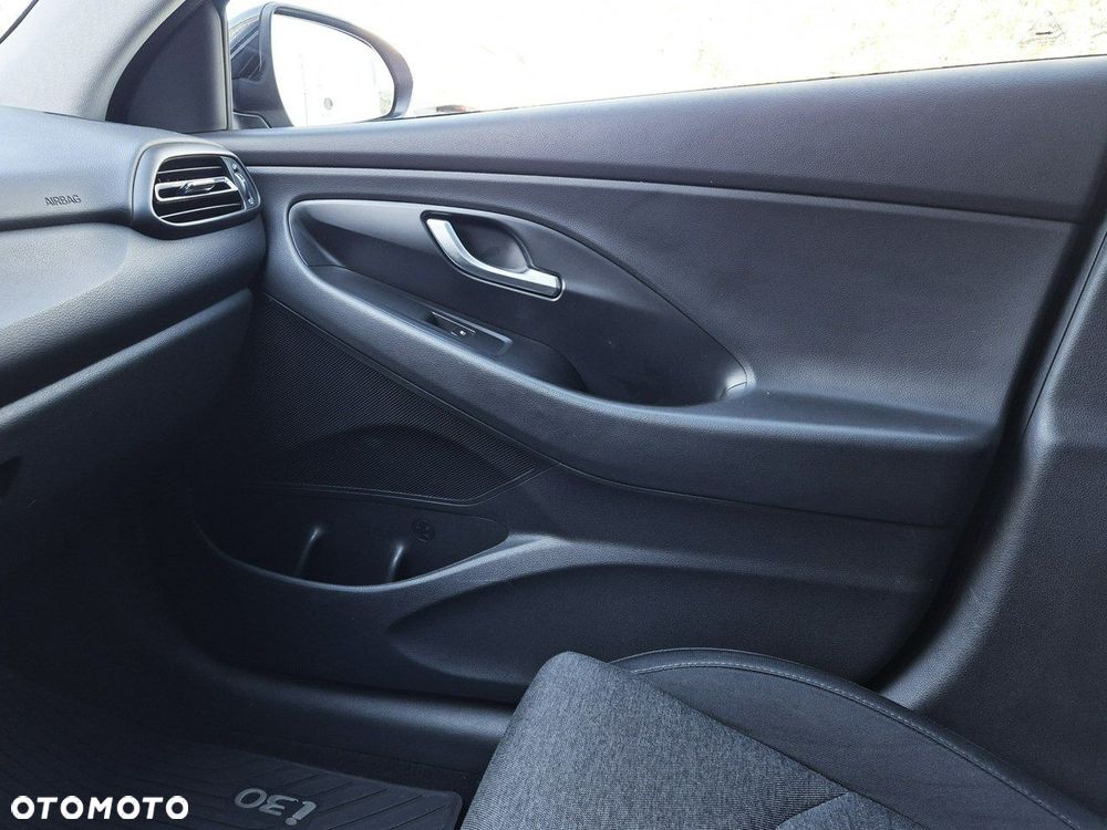 Hyundai i30 - 14