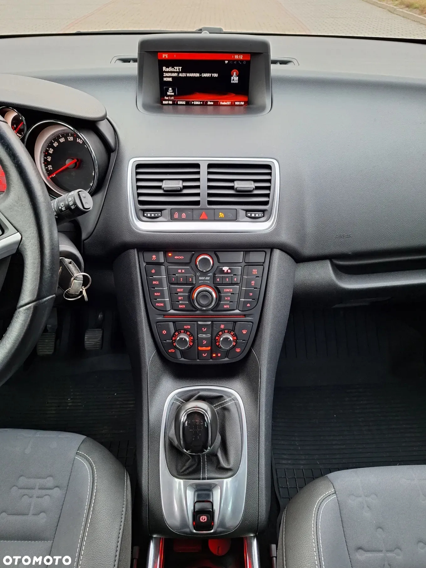 Opel Meriva 1.4 T Cosmo S&S - 14