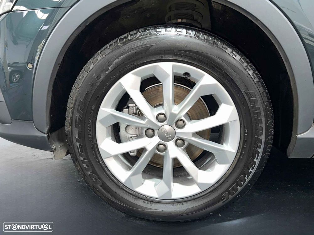 Audi Q3 2.0 TDI Design - 15