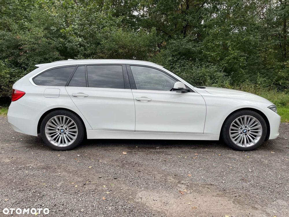 BMW Seria 3 330d Luxury Line - 8