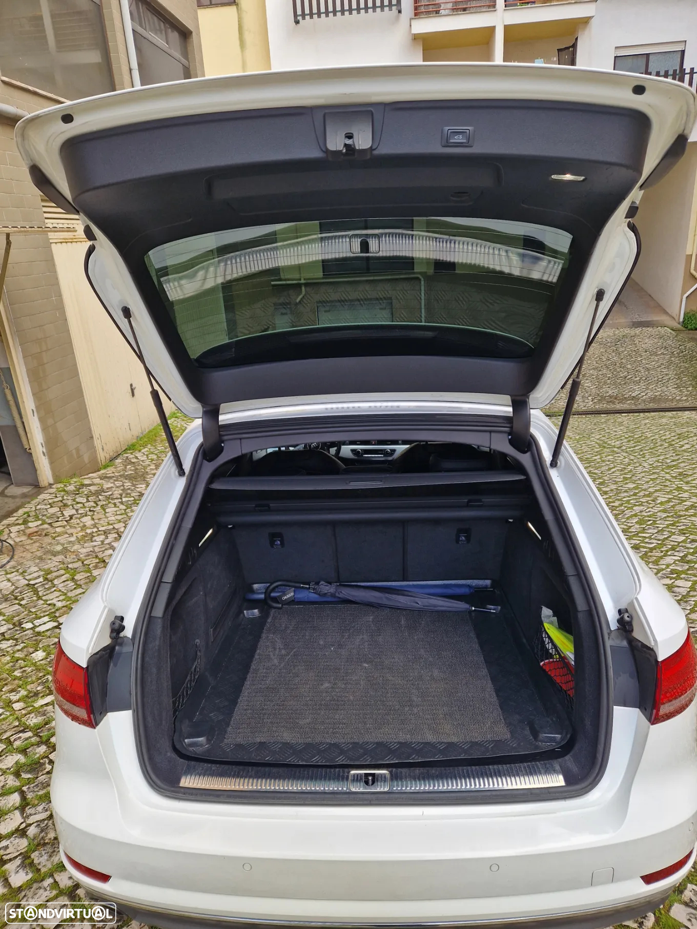 Audi A4 Avant 2.0 TDI S-line S tronic - 17