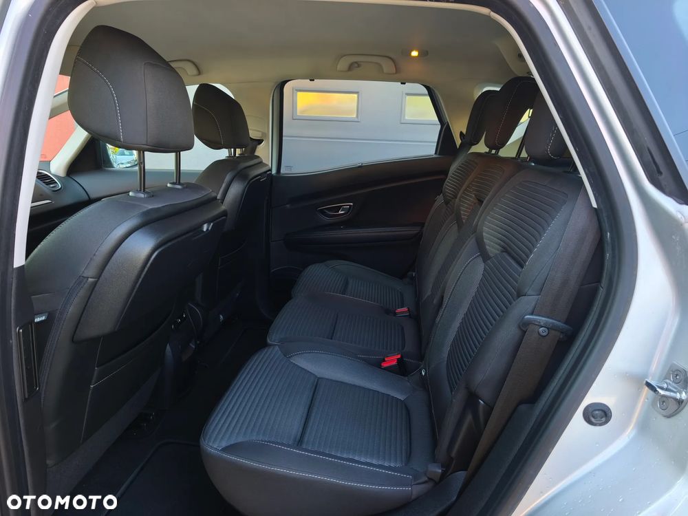 Renault Scenic 1.6 dCi Energy Bose EU6 - 8