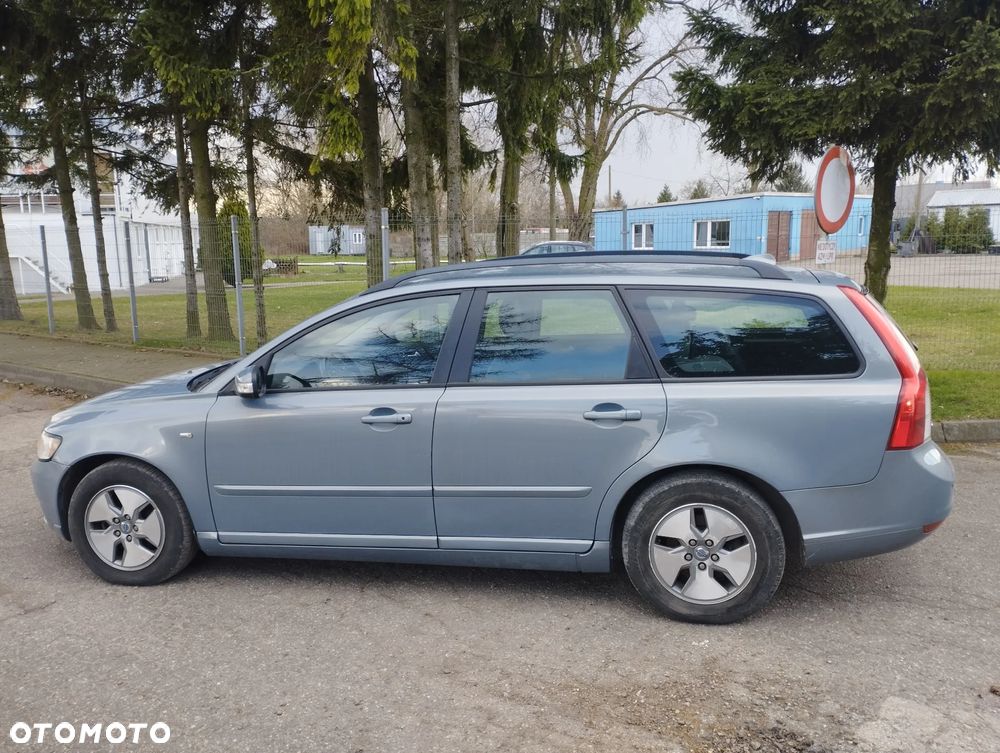 Volvo V50 1.6D DPF DRIVe Momentum - 11