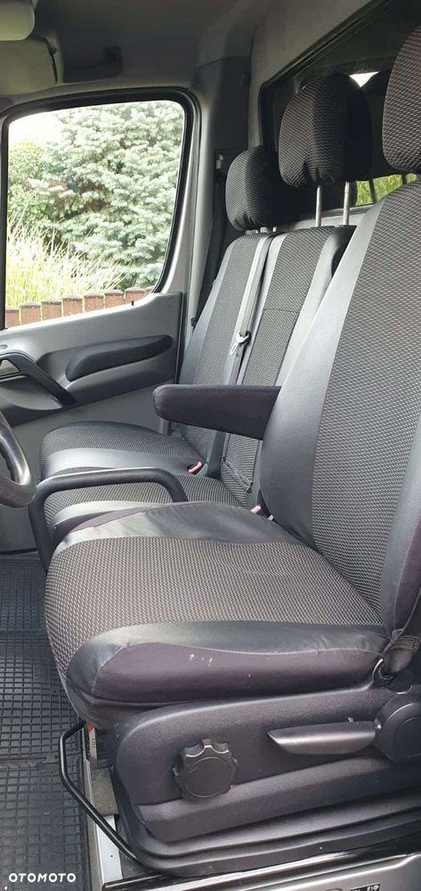 Volkswagen CRAFTER - 9