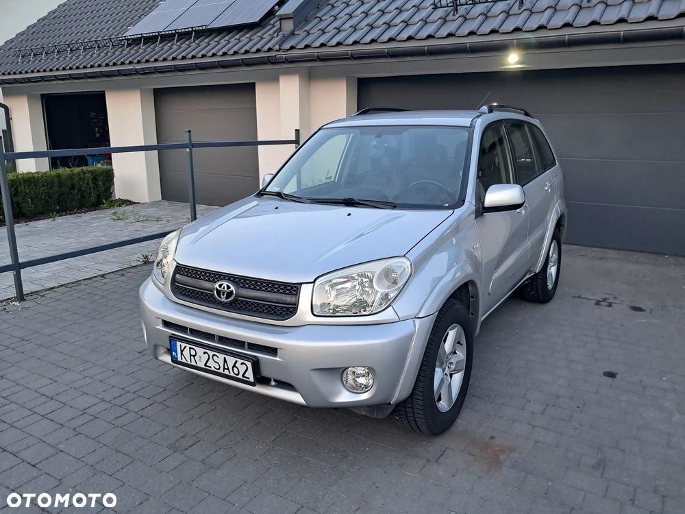 Toyota RAV4 2.0 VVT-i 4x4 - 14