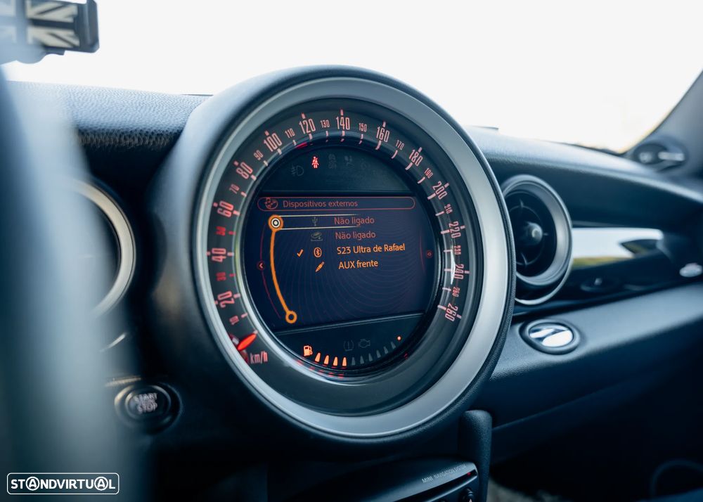 MINI 3 Portas John Cooper Works - 34