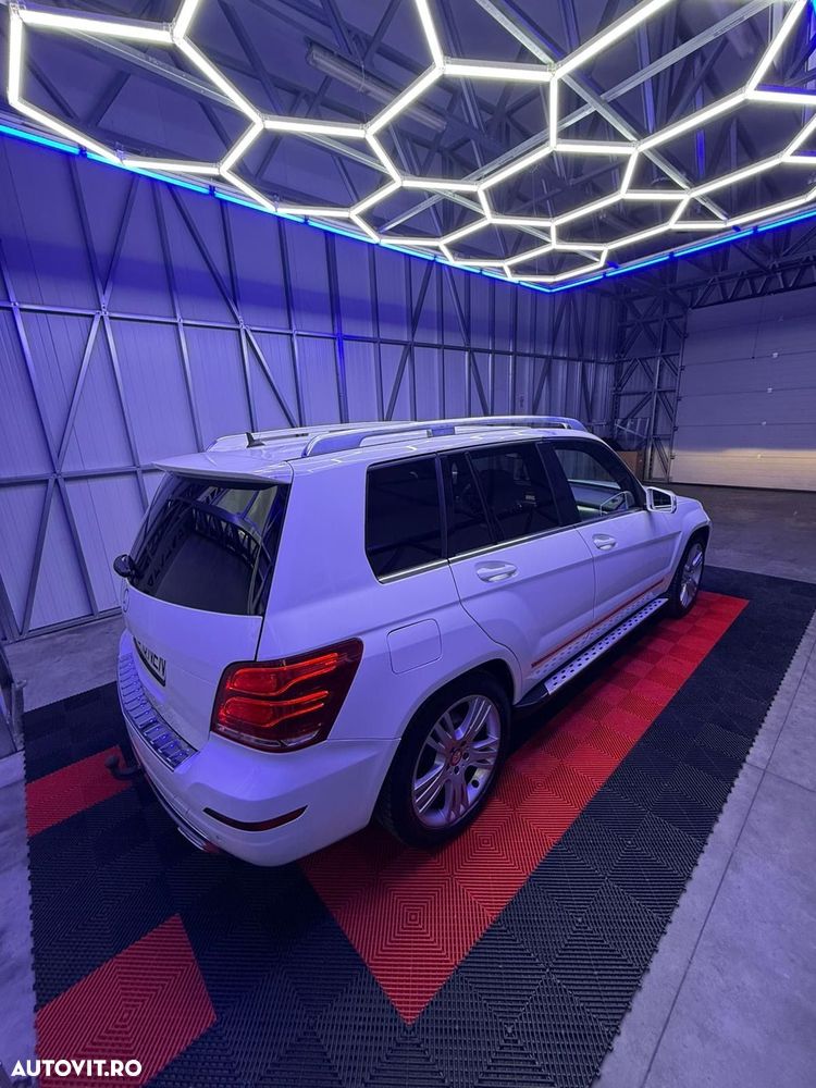 Mercedes-Benz GLK 350 CDI 4MATIC Aut. - 24