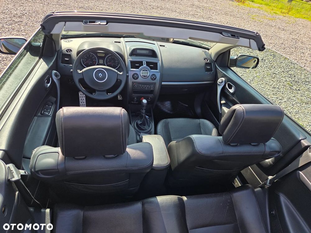 Renault Megane 2.0 Privilege - 18