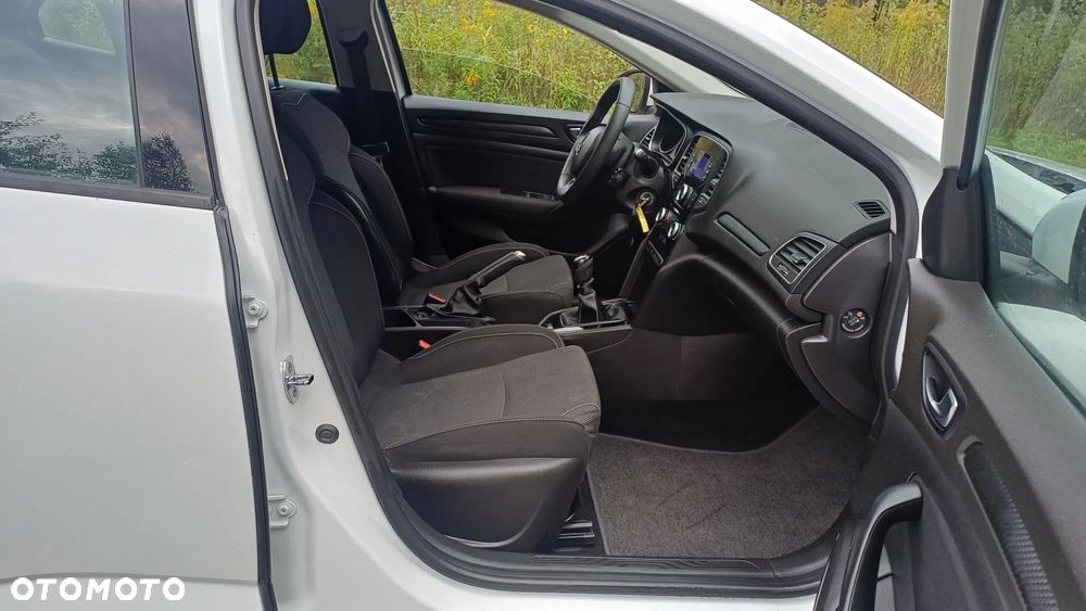 Renault Megane ENERGY TCe 100 LIMITED - 7