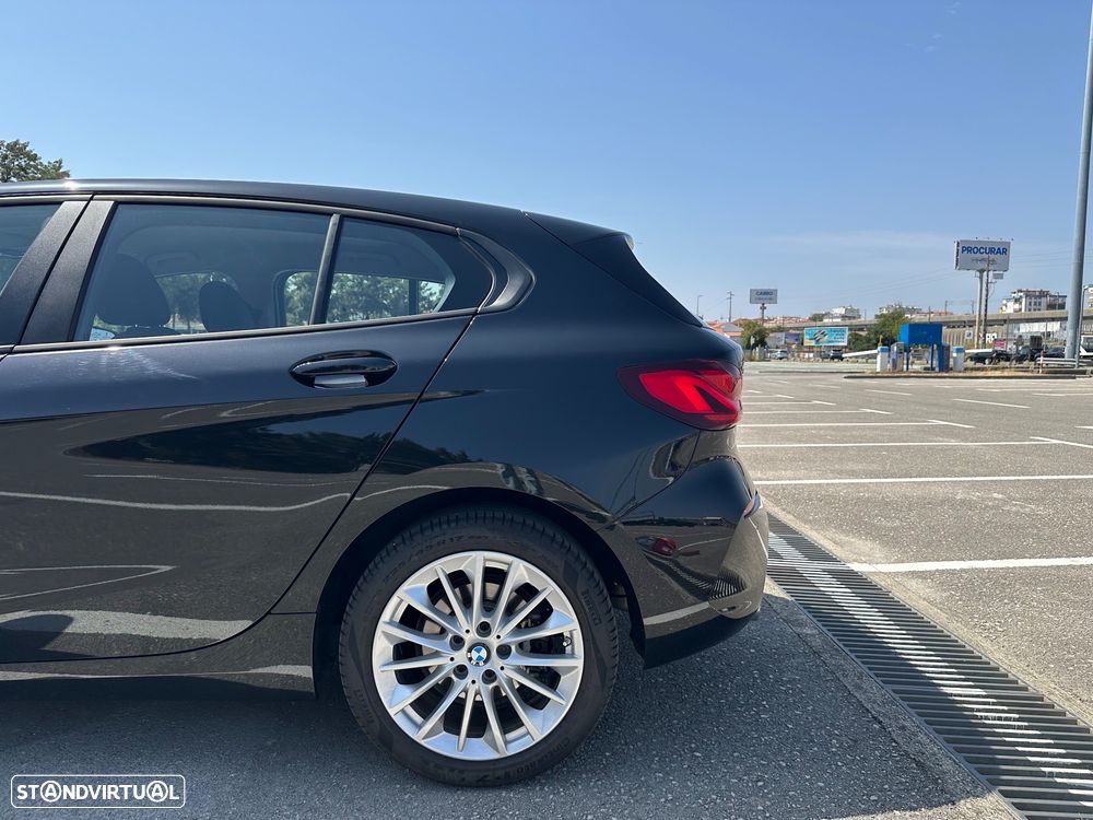 BMW 116 i Advantage — fotografia 25