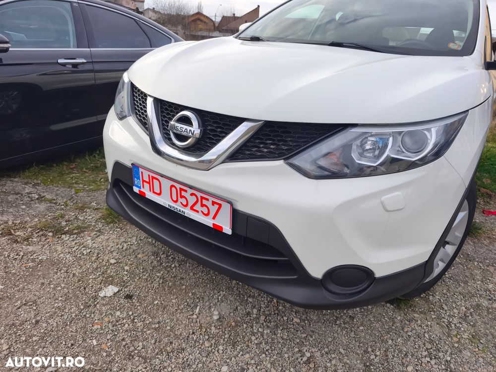 Nissan Qashqai 1.2 DIG-T N-Connecta - 1
