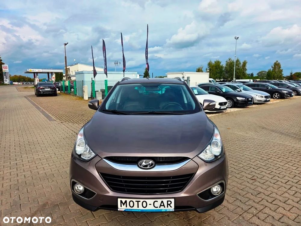 Hyundai ix35 - 23