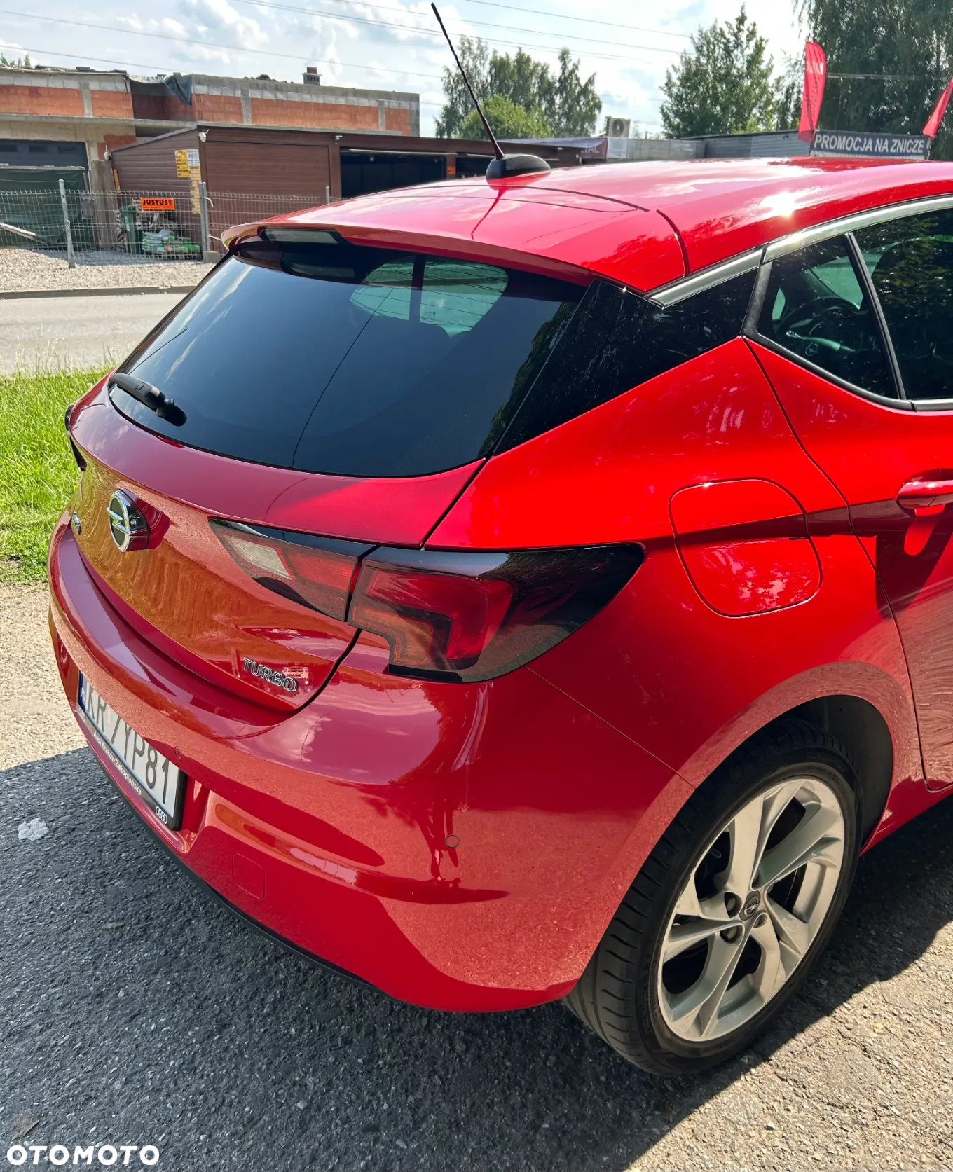 Opel Astra V 1.4 T Dynamic S&S - 11