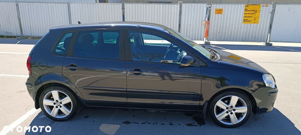 Volkswagen Polo 1.9 TDI Sportline - 3