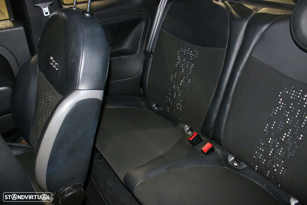 Fiat 500C 1.0 Hybrid Connect - 16