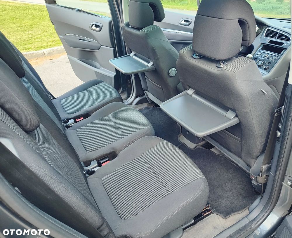Peugeot 5008 120 VTi Premium - 37