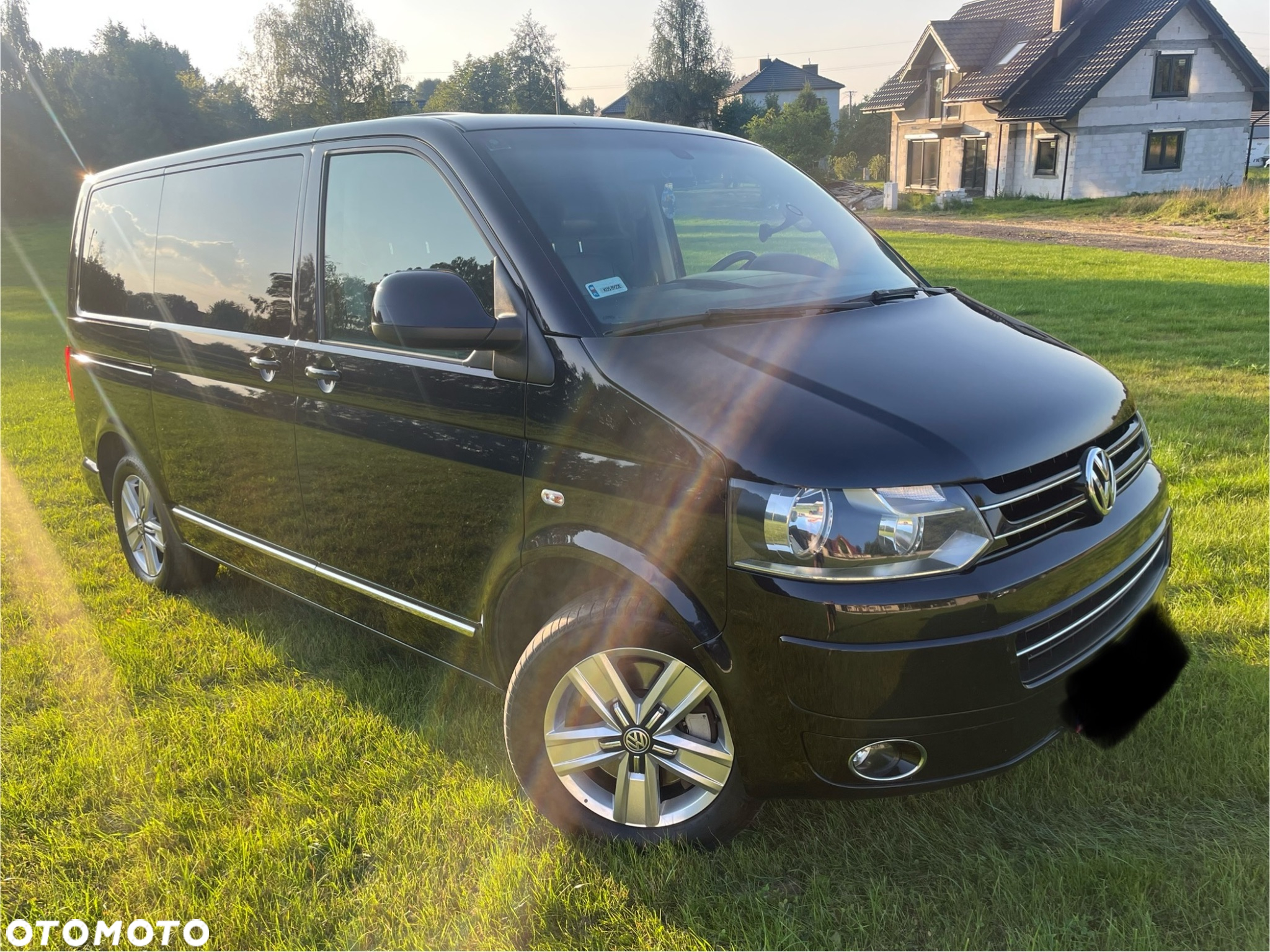 Volkswagen Multivan - 2