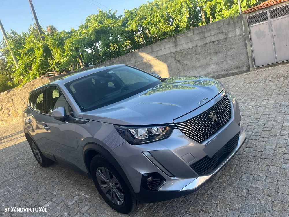 Peugeot e-2008 Allure Pack - 4