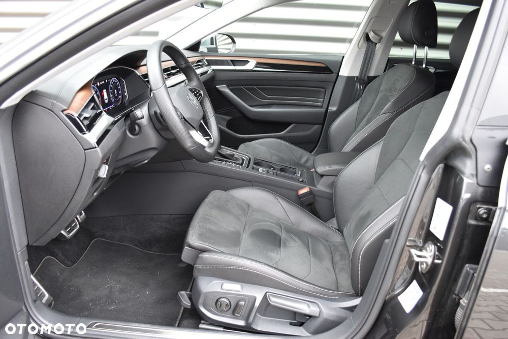 Volkswagen Arteon 2.0 TSI Elegance DSG - 32