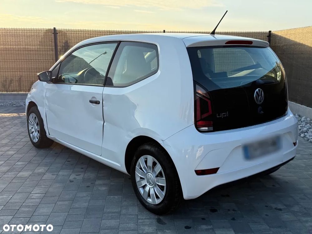 Volkswagen up! 1.0 high Perfectline - 4