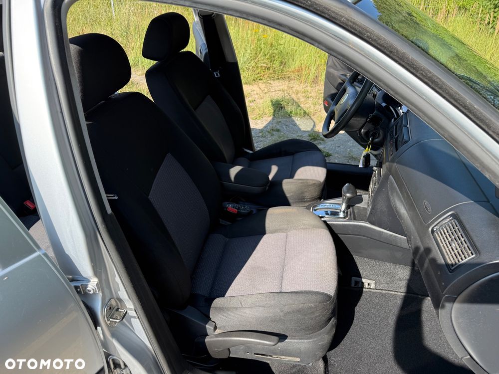 Volkswagen Golf 1.6 Automatik Edition - 9