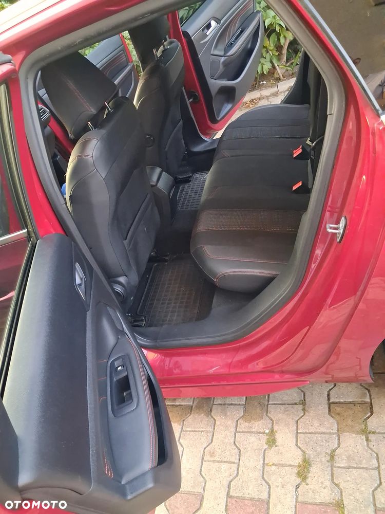 Peugeot 308 - 6