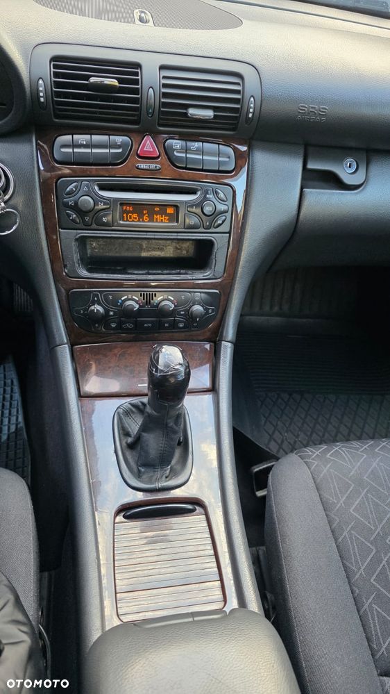 Mercedes-Benz Klasa C - 35