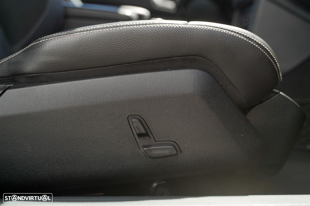 Mercedes-Benz E 300 BLUETEC Hybrid Avantgarde 107g - 32