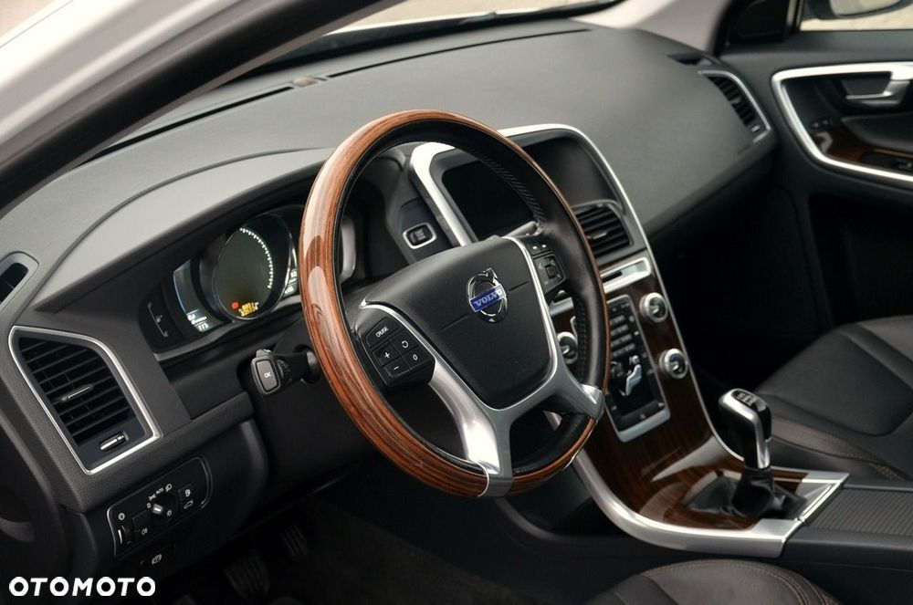 Volvo XC 60 - 12