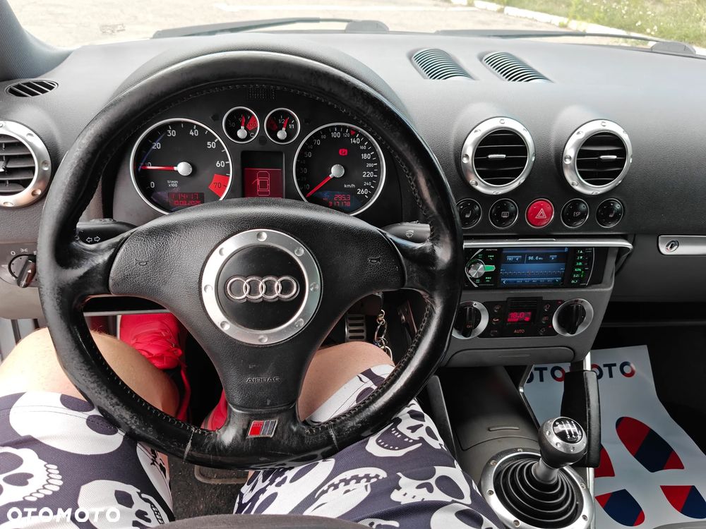 Audi TT Coupé 1.8 T quattro - 21