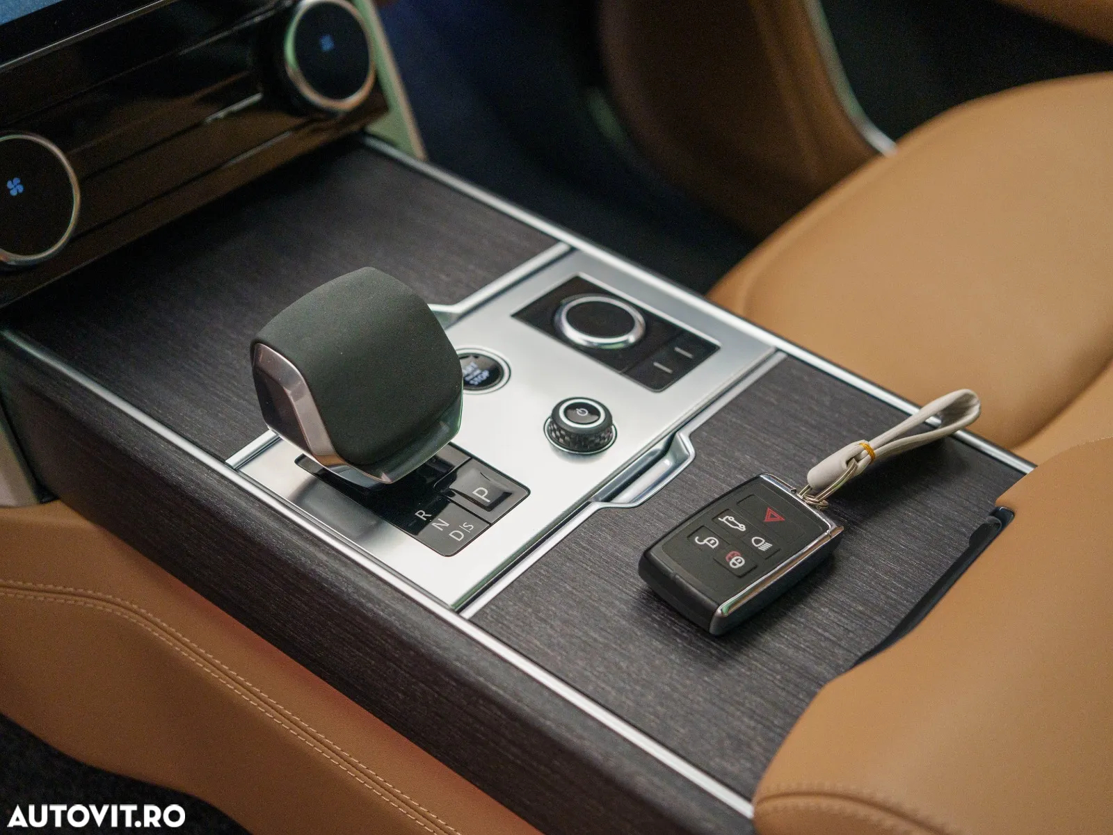 Land Rover Range Rover - 21