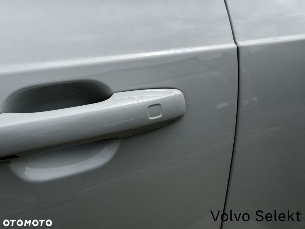 Volvo XC 90 - 8