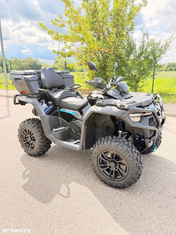CFMoto CForce - 17
