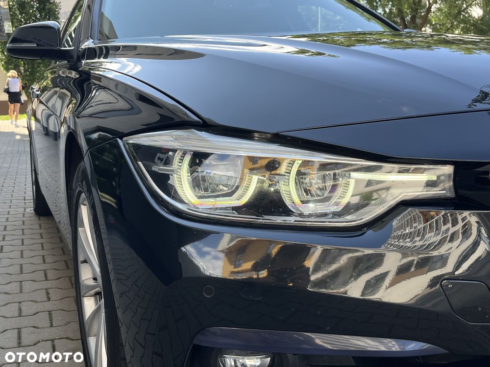 BMW Seria 3 320d Sport Line Shadow - 18