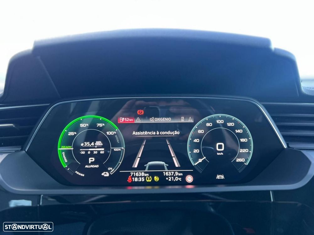 Audi Q8 e-Tron Sportback 55 quattro Advanced - 12