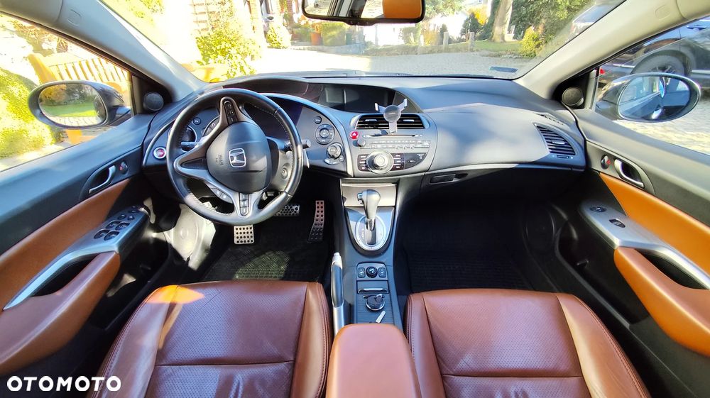 Honda Civic 1.8 Executive NAVI - 13