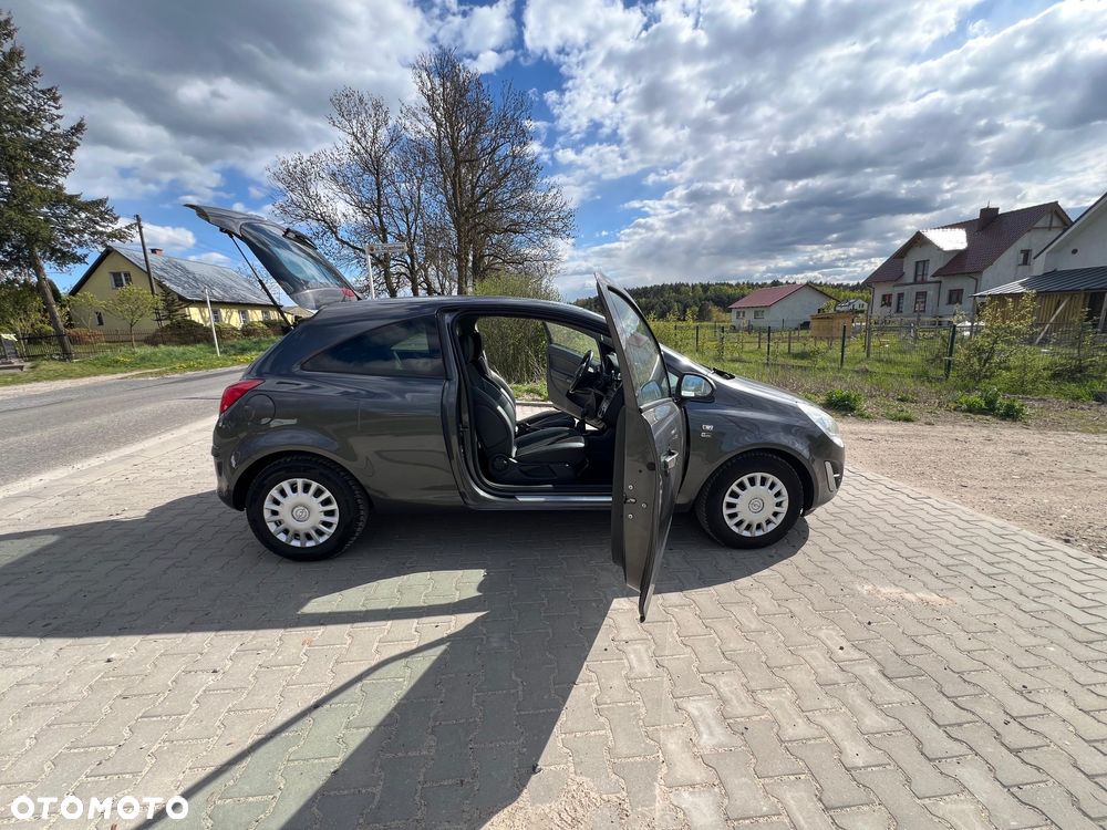 Opel Corsa 1.4 16V Active - 34