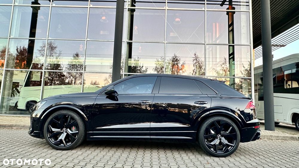 Audi RS Q8 - 12