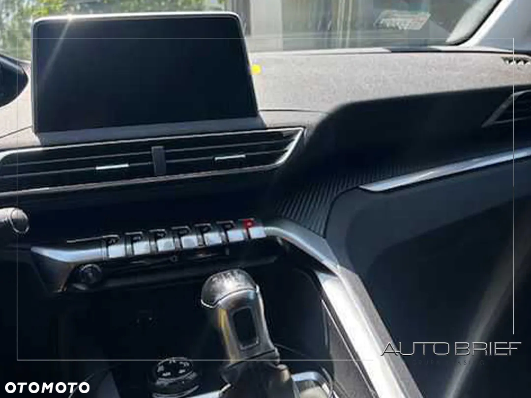 Peugeot 3008 1.2 PureTech GPF Active S&S - 9